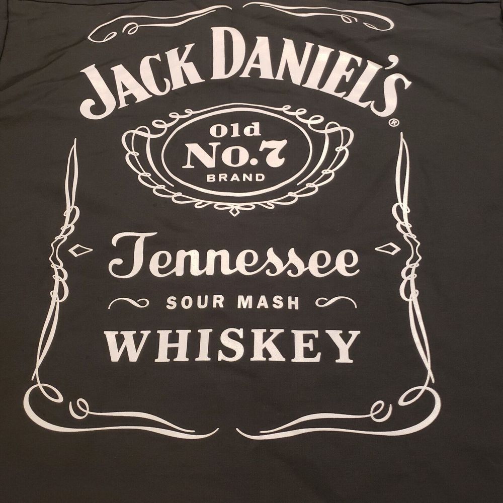 Men's Jack Daniel's Button Front Garage Shirt Size XL. New without‎ tag